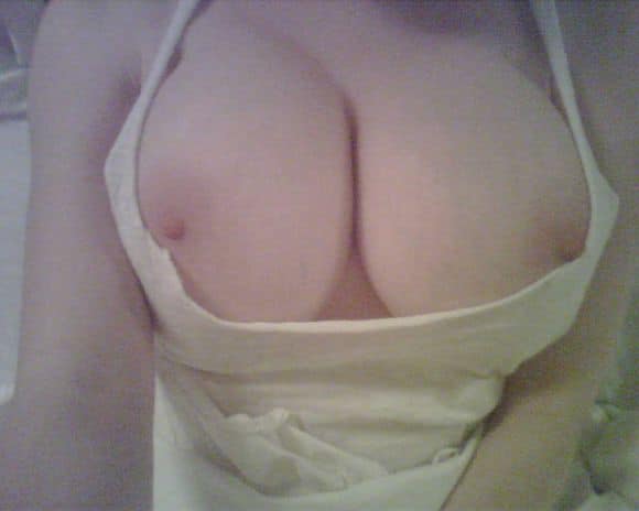 Christina Hendricks Naked Topless Boobs