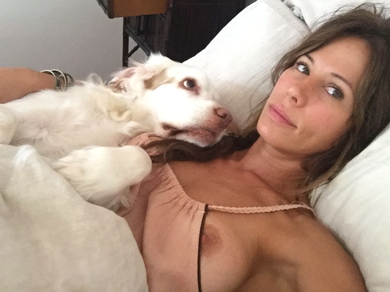 Rhona Mitra Nude Topless In These Leaked Photos 27 Pics