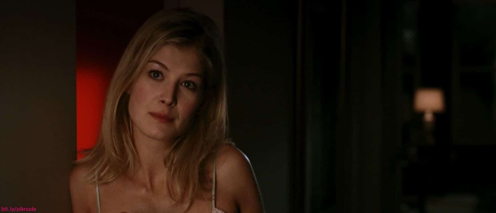 Rosamund Pike Nude Finally You Get To See Her Naked Pics The Best Porn Website